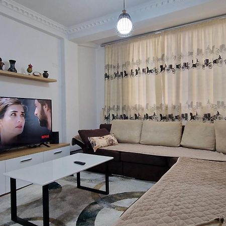 Apartment Rent Elbasan City Center 1 Eksteriør billede